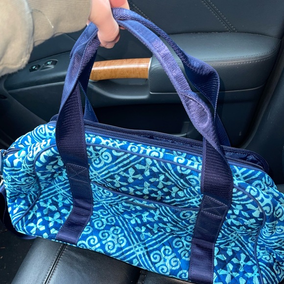 Vera Bradley medium duffle bag - Picture 5 of 12